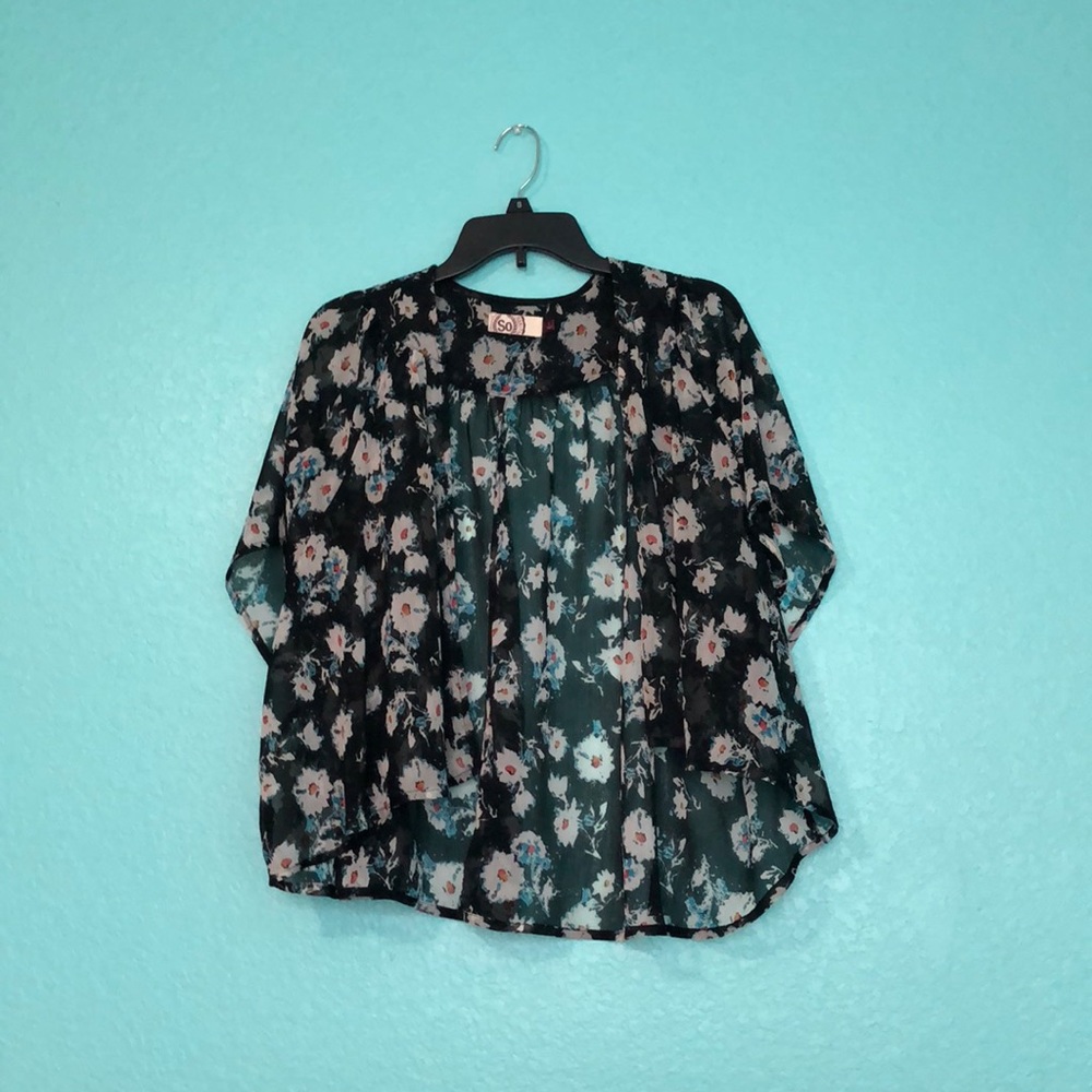 Floral black, white, & blue Kimono.
